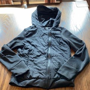 5/$20 Xersion girls black coat size med 10/12